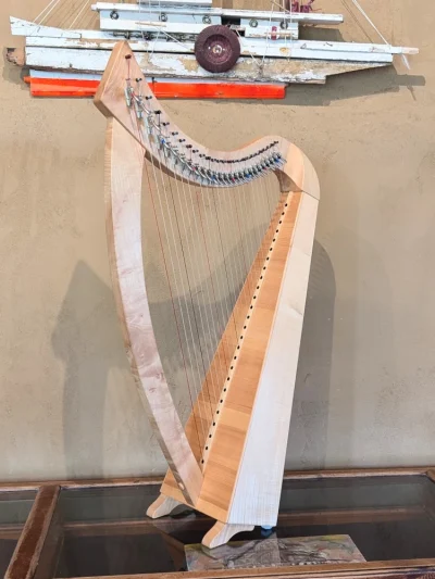 troubadour-26s-317-1